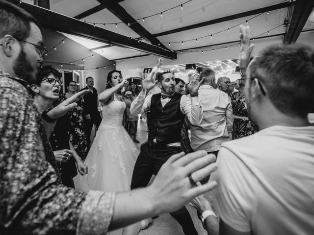 Le mariage de David et Emilie à Saint-Martin-la-Plaine, Loire 1