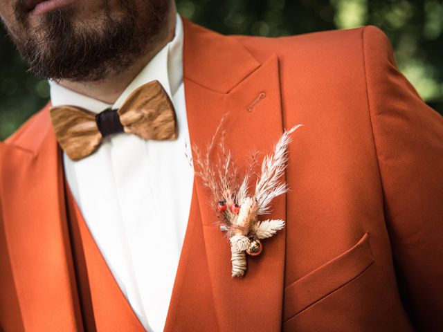 Le mariage de Noam et Amandine à Sainte-Croix-Grand-Tonne, Calvados 2