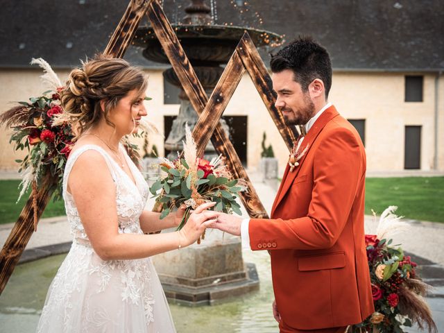 Le mariage de Noam et Amandine à Sainte-Croix-Grand-Tonne, Calvados 21