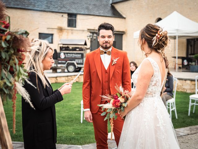 Le mariage de Noam et Amandine à Sainte-Croix-Grand-Tonne, Calvados 22