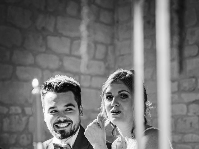 Le mariage de Noam et Amandine à Sainte-Croix-Grand-Tonne, Calvados 30