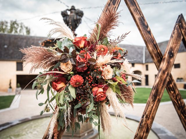 Le mariage de Noam et Amandine à Sainte-Croix-Grand-Tonne, Calvados 33