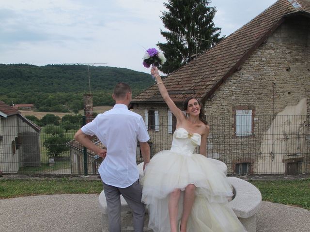 Le mariage de Clément et Elise à Abbans-Dessus, Doubs 25