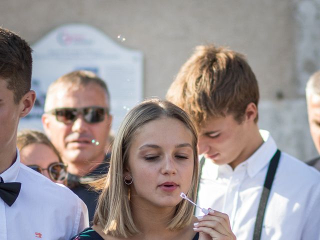 Le mariage de Baptiste et Joanna à Saint-Laurent-Nouan, Loir-et-Cher 16