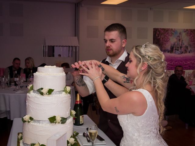 Le mariage de Alexis et Meygane à Rethel, Ardennes 25