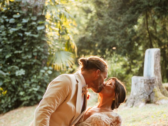 Le mariage de Rémi et Pauline à Montmaurin, Haute-Garonne 56