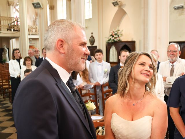 Le mariage de Jean Baptiste et Gaelle à Boulogne-sur-Mer, Pas-de-Calais 8