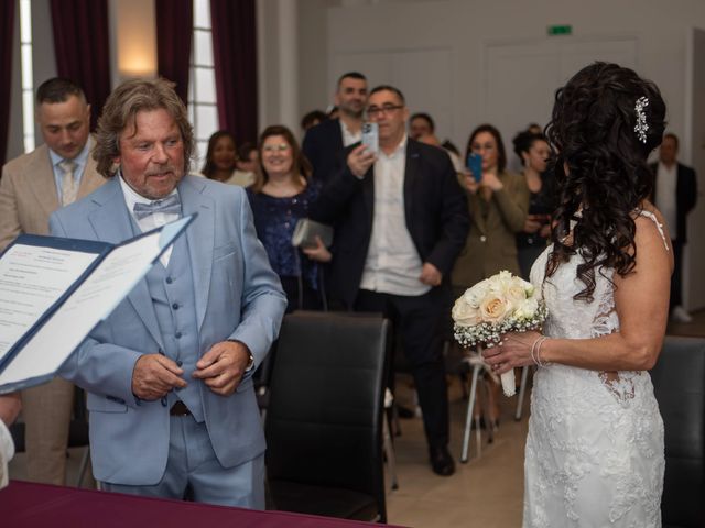 Le mariage de Pierre et Faty à Évry-Grégy-sur-Yerre, Seine-et-Marne 13