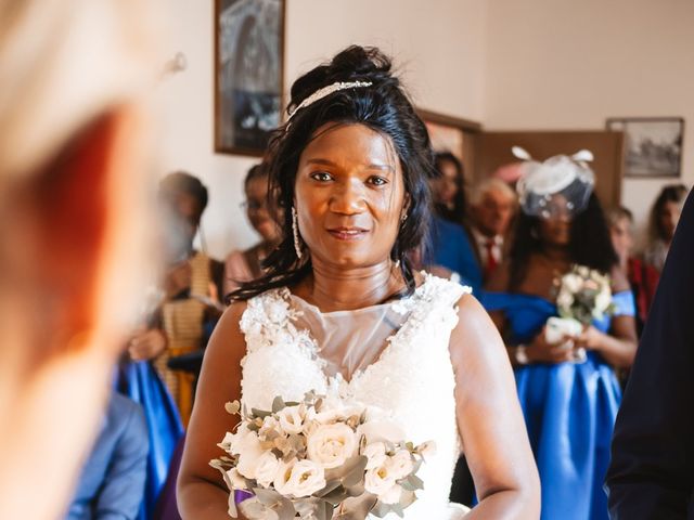 Le mariage de Pascal et Elodie à Saint-André-de-Chalencon, Haute-Loire 22