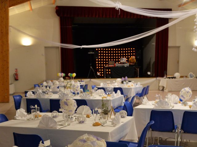 Le mariage de Florent et Manon à Forcalquier, Alpes-de-Haute-Provence 57