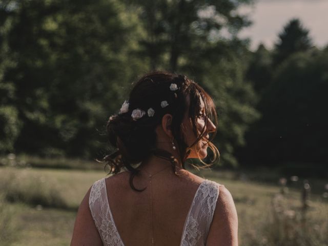 Le mariage de Sébastien et Aurélie à Pont-sur-Yonne, Yonne 23