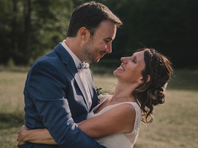 Le mariage de Sébastien et Aurélie à Pont-sur-Yonne, Yonne 26