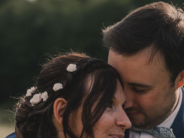 Le mariage de Sébastien et Aurélie à Pont-sur-Yonne, Yonne 27