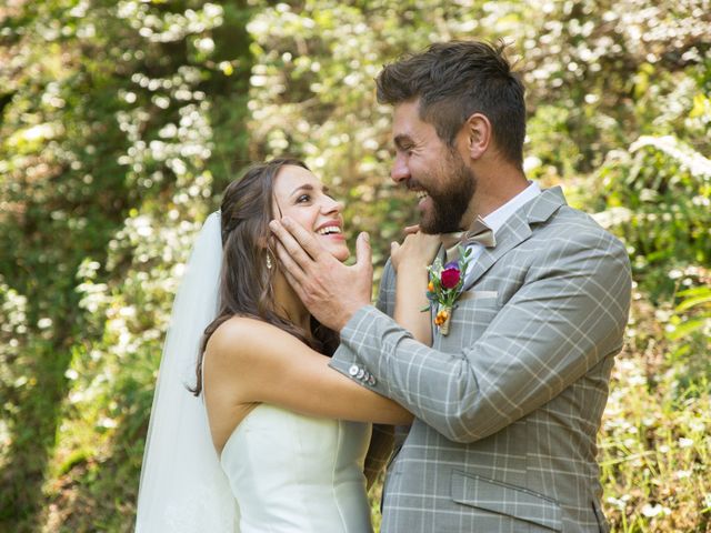 Le mariage de Guillaume et Lenaïc à Mornand-en-Forez, Loire 16