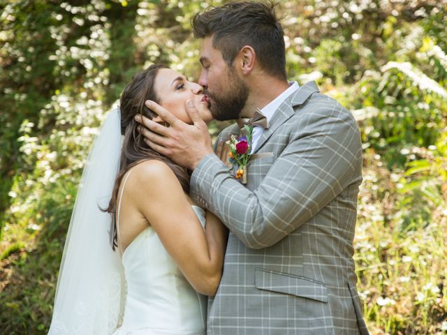 Le mariage de Guillaume et Lenaïc à Mornand-en-Forez, Loire 18