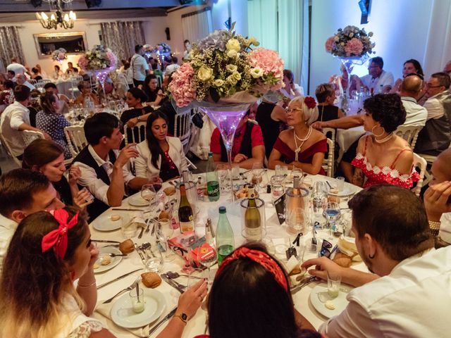 Le mariage de Florian et Alicia à Villeneuve-les-Avignon, Gard 35