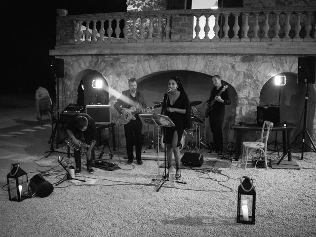 Le mariage de Anthony et Julie à Faucon, Vaucluse 10