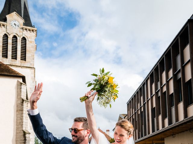 Le mariage de Thomas et Floriane à Drumettaz-Clarafond, Savoie 32