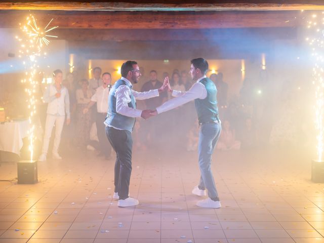 Le mariage de Alexandre et Tony à Villeneuve, Ain 39