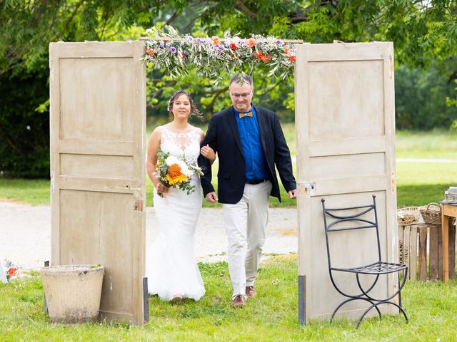 Le mariage de Matthieu et Mathilde à Saint-Trinit, Vaucluse 34