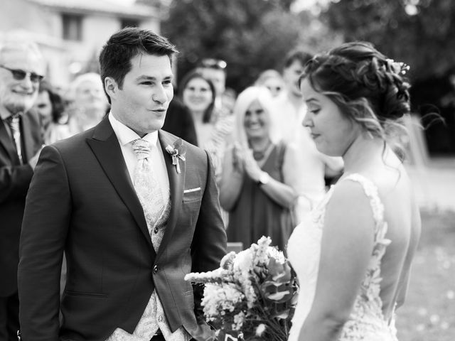 Le mariage de Matthieu et Mathilde à Saint-Trinit, Vaucluse 36