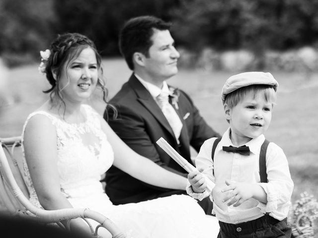 Le mariage de Matthieu et Mathilde à Saint-Trinit, Vaucluse 39