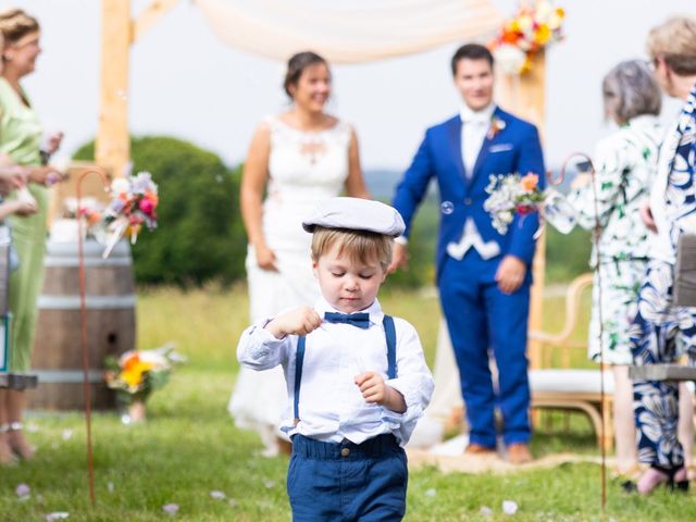 Le mariage de Matthieu et Mathilde à Saint-Trinit, Vaucluse 45