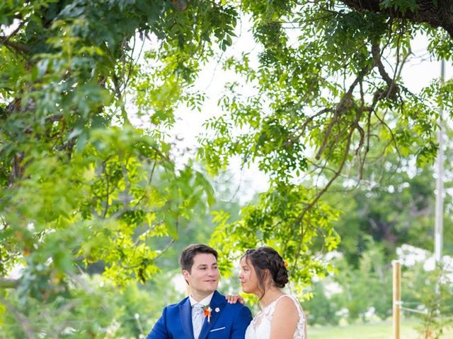 Le mariage de Matthieu et Mathilde à Saint-Trinit, Vaucluse 58