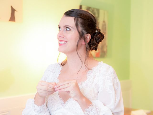 Le mariage de Thibault et Astrée à Lachaise, Charente 1