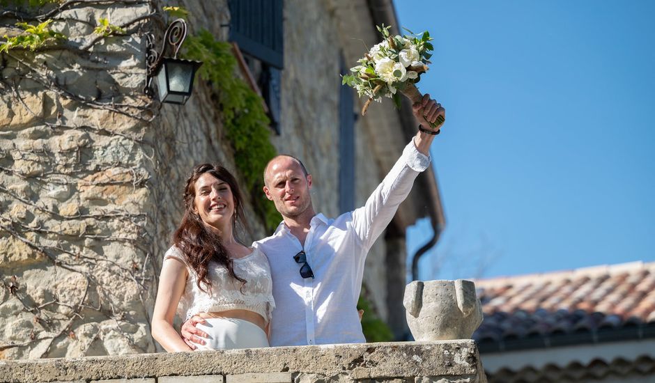 Le mariage de Anthony et Julie à Faucon, Vaucluse