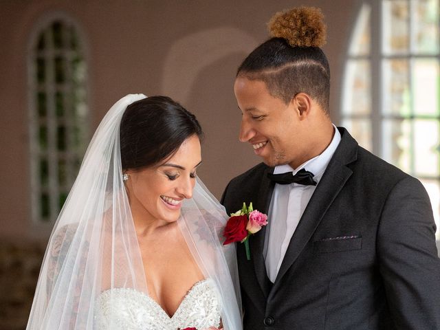 Le mariage de Jumo et Leslie à Fontenay-Trésigny, Seine-et-Marne 19