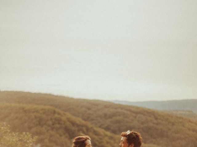 Le mariage de Robbie et Demi à Saint-Jean-de-Laur, Lot 109