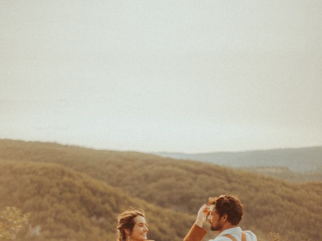 Le mariage de Robbie et Demi à Saint-Jean-de-Laur, Lot 110