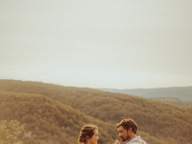 Le mariage de Robbie et Demi à Saint-Jean-de-Laur, Lot 111