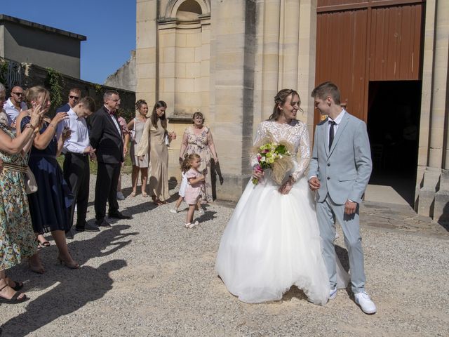 Le mariage de Yoan et Claire à Bavent, Calvados 6