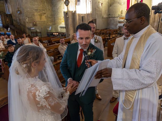 Le mariage de Jonathan et Sophia à Vitrolles, Bouches-du-Rhône 12