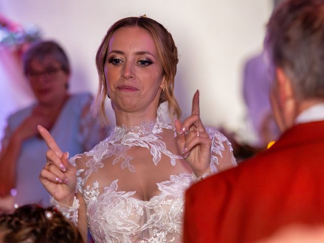Le mariage de Jonathan et Sophia à Vitrolles, Bouches-du-Rhône 69