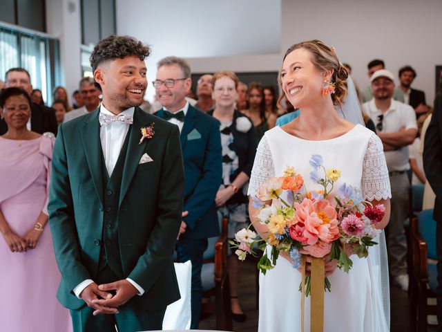 Le mariage de Emanuel et Rachel à Saint-Laurent-de-la-Prée, Charente Maritime 9