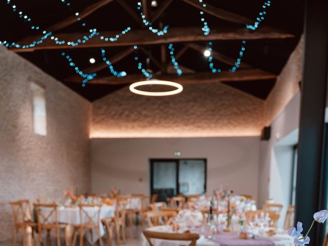 Le mariage de Emanuel et Rachel à Saint-Laurent-de-la-Prée, Charente Maritime 32