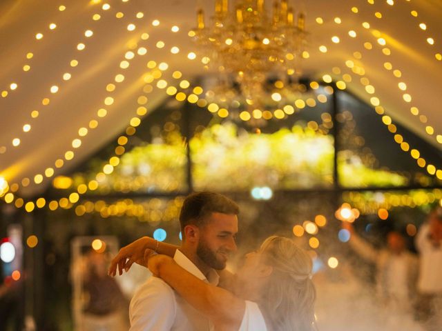 Le mariage de Paul et Mathilde à Crèvecoeur-le-Grand, Oise 1