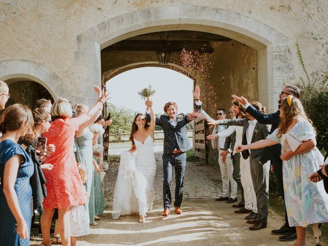 Le mariage de Helen et Nicolas à Tuffé, Sarthe 17