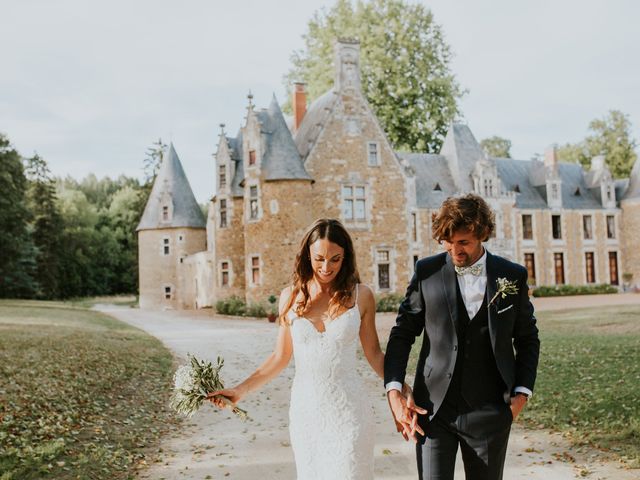 Le mariage de Helen et Nicolas à Tuffé, Sarthe 21