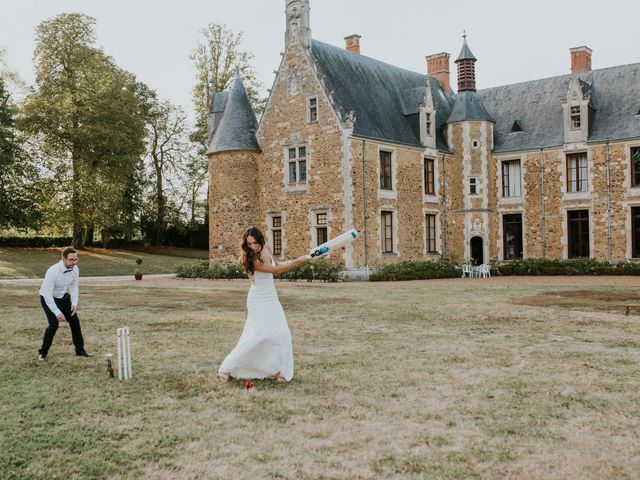 Le mariage de Helen et Nicolas à Tuffé, Sarthe 26