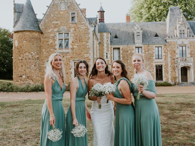 Le mariage de Helen et Nicolas à Tuffé, Sarthe 28