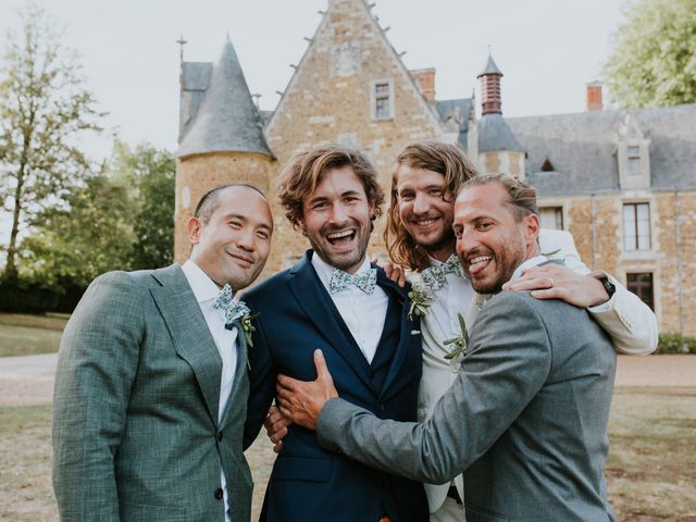 Le mariage de Helen et Nicolas à Tuffé, Sarthe 29