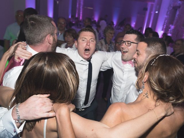 Le mariage de Laurent et Caroline à Neuilly-sous-Clermont, Oise 65