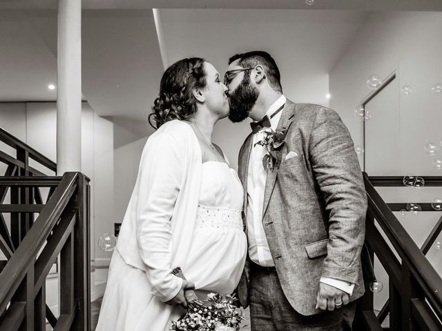 Le mariage de Maxime et Anne Laure à Saint-Rémy-la-Vanne, Seine-et-Marne 15