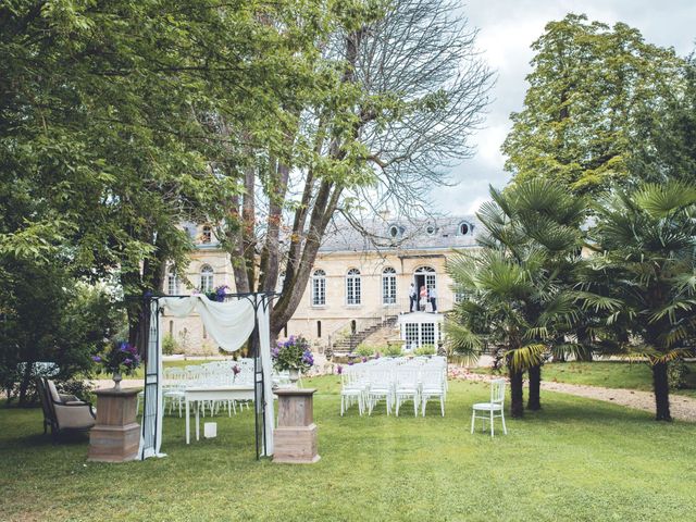 Le mariage de Sebastien et Jessie à Bordeaux, Gironde 2