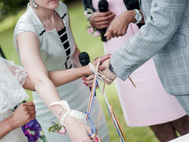 Le mariage de Sebastien et Jessie à Bordeaux, Gironde 59