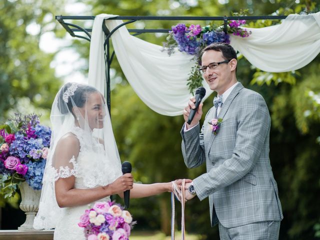 Le mariage de Sebastien et Jessie à Bordeaux, Gironde 60